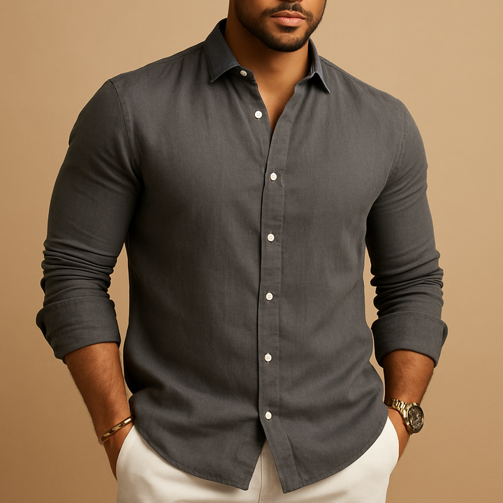 Men’s Shirt with Straight Cut